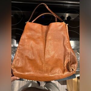 Coach 24621 Madison Phoebe Pebbled Leather Shoulder Bag British Tan Brown Cognac